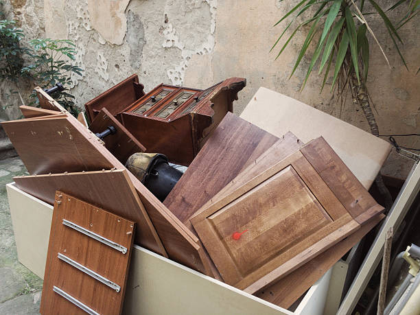 Best Yard Cleanup Services  in Gibbstown, NJ